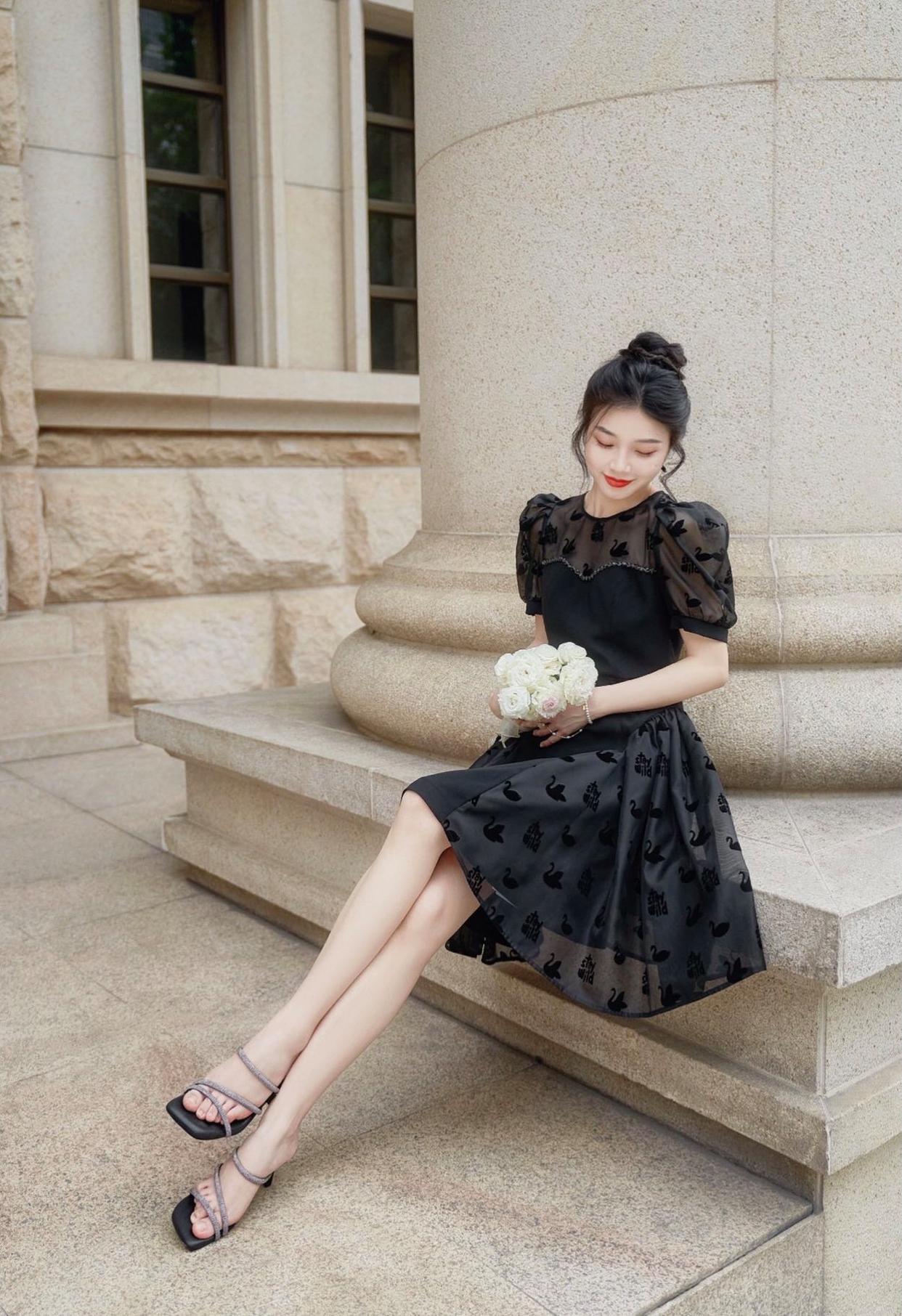 日常想要拍出好身材,这些摄影口诀,教你拍出苗条显身材的人像照