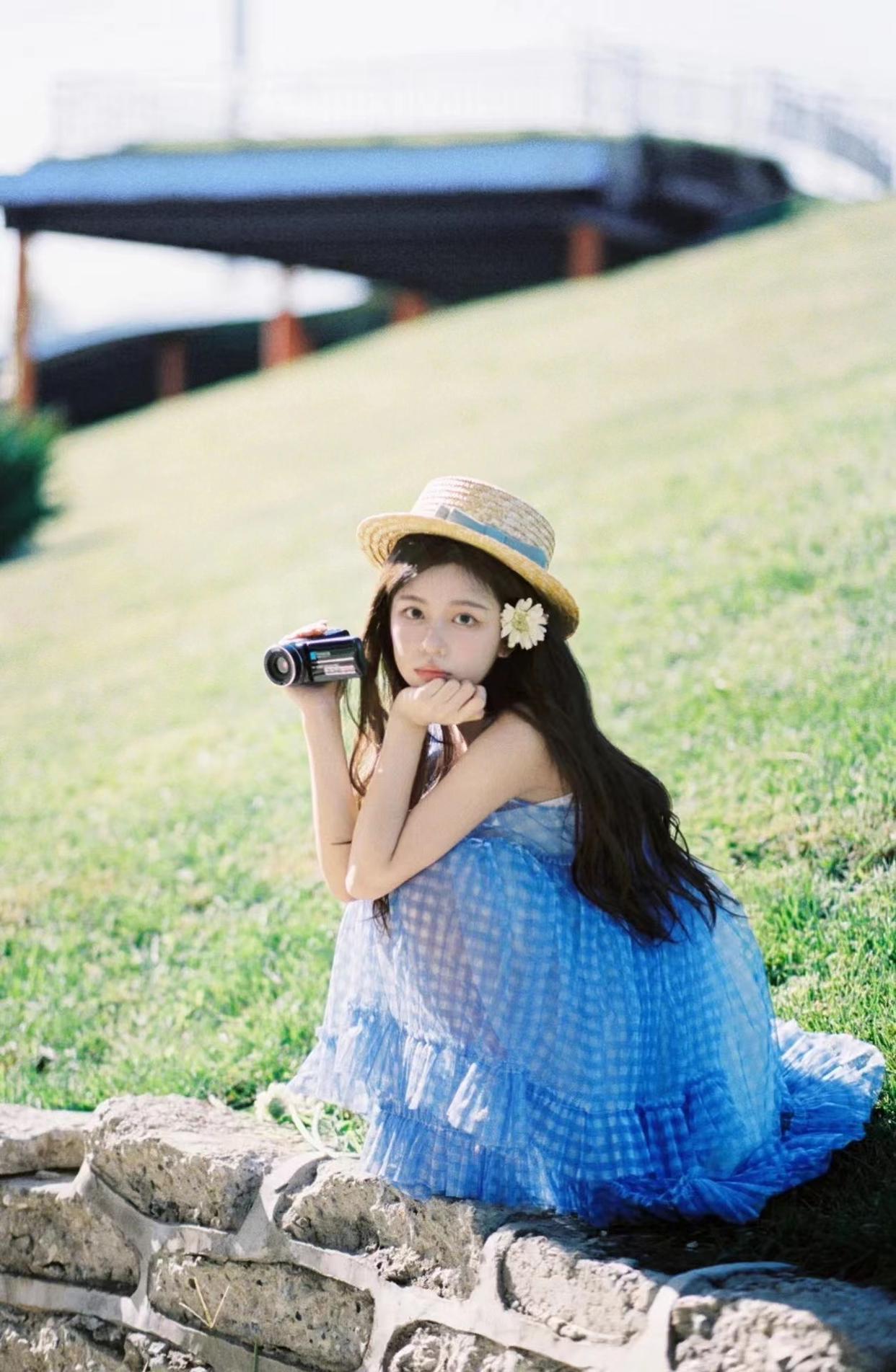 手机拍人像，这些生活化的拍照姿势，随手一拍就很好看