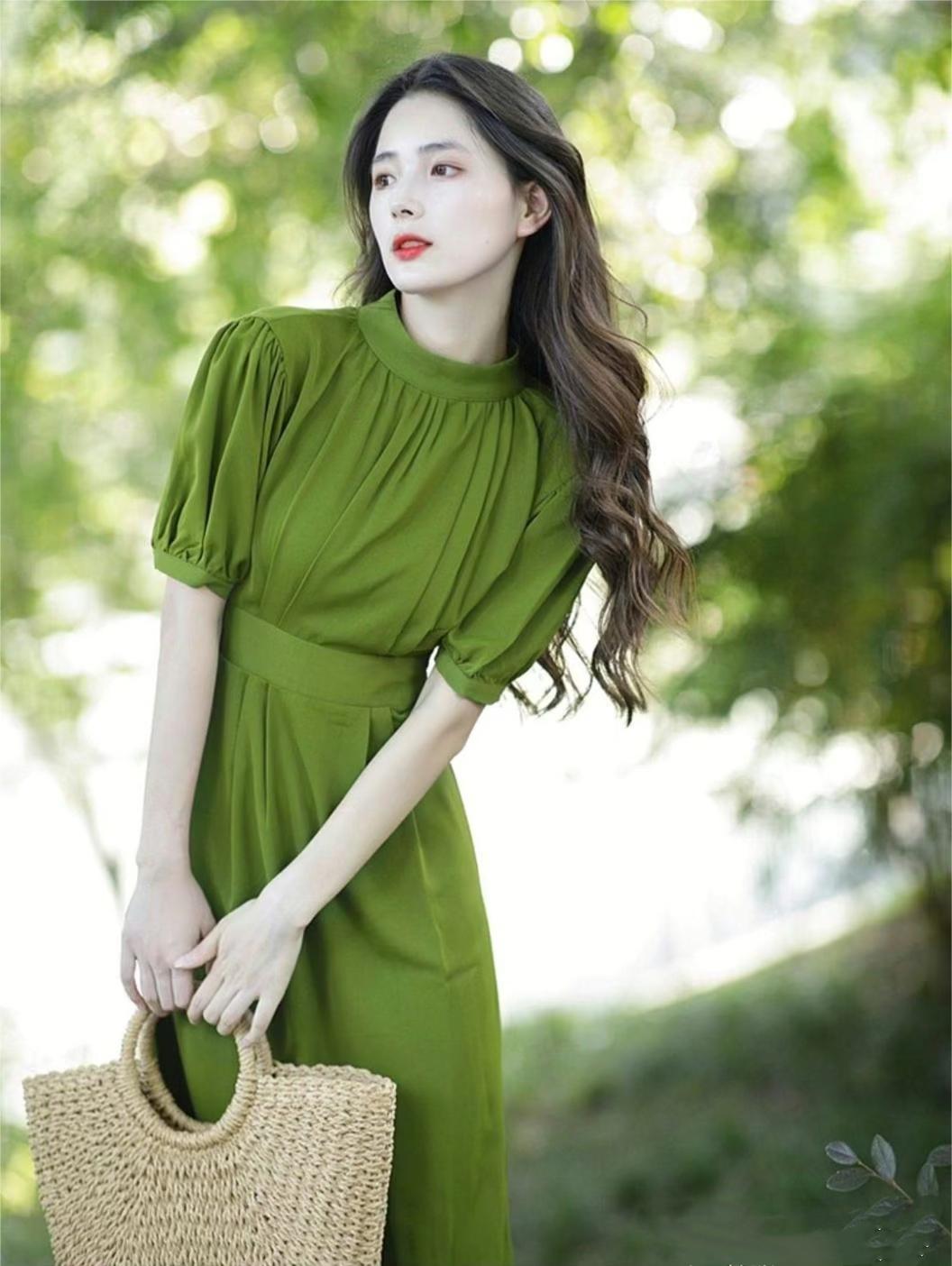 一个人怎么拍才好看?摄影新手直接学,拍照美丽不尴尬