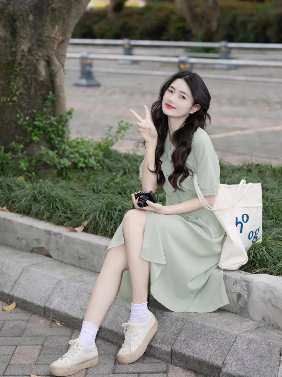 一个人怎么拍才好看?摄影新手直接学,拍照美丽不尴尬