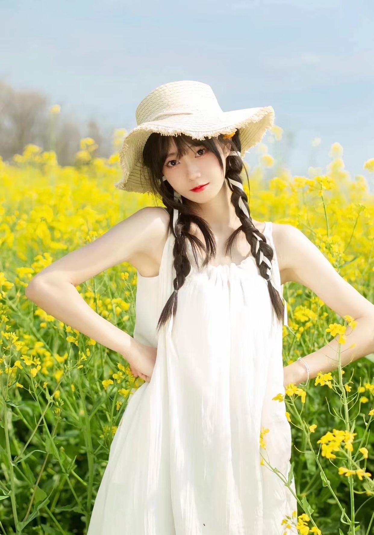 拍照姿势不设限,这些适合一个人的姿势技巧,一个比一个好看