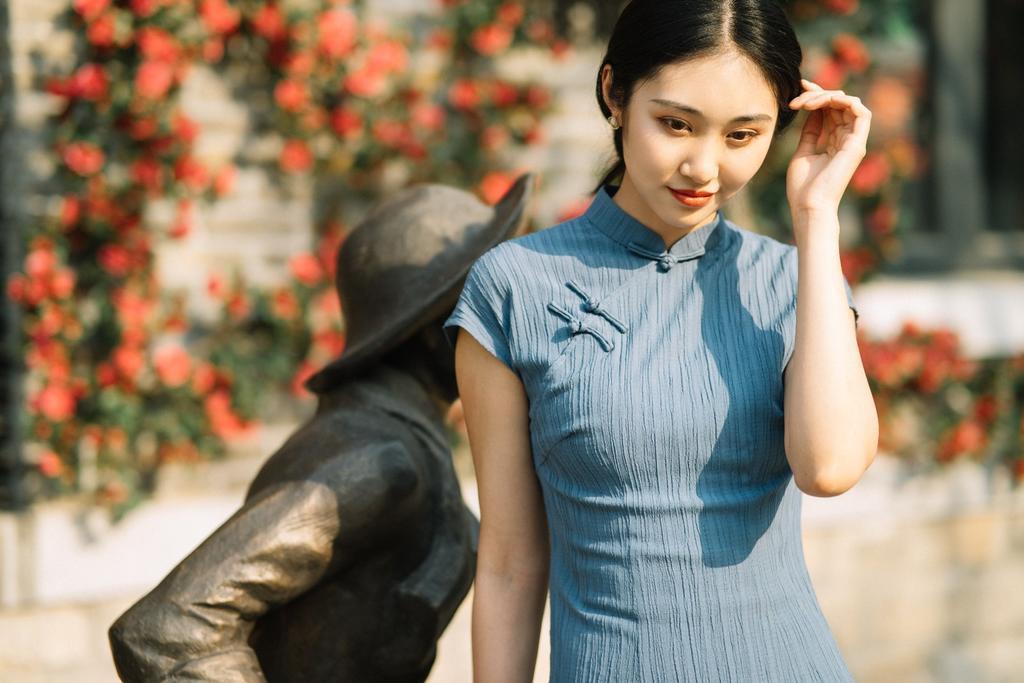 中年女士拍照,怎么拍自然有气质,10点拍照建议送给你