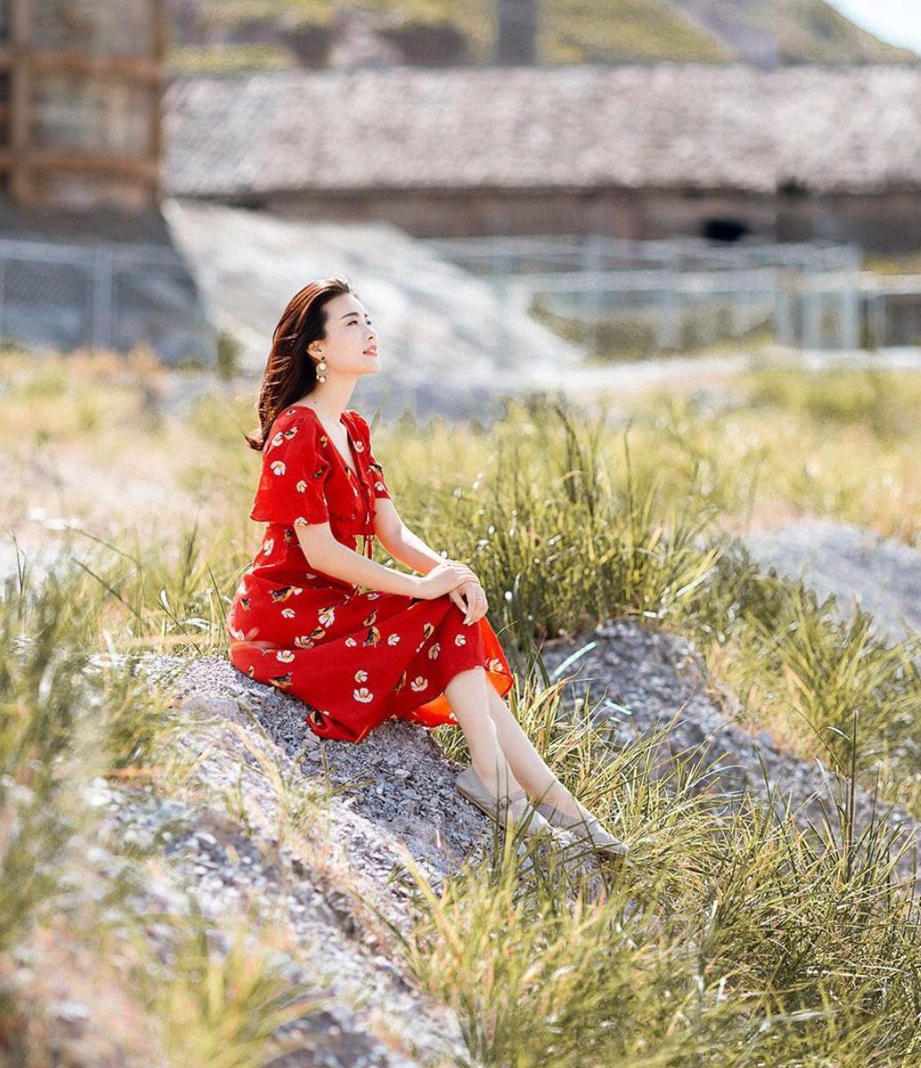 中年女士拍照,怎么拍自然有气质,10点拍照建议送给你