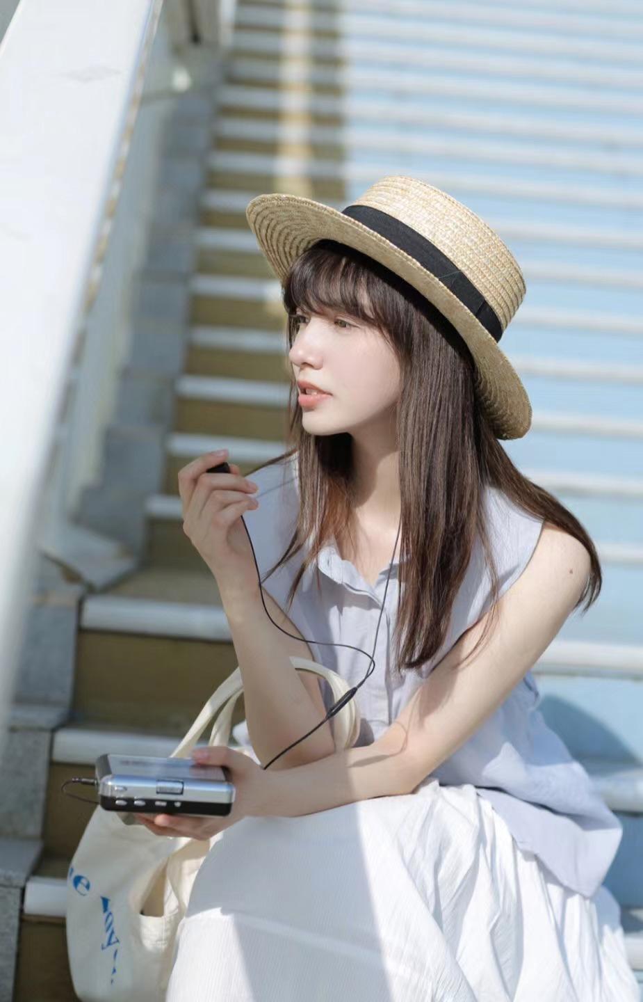 路边、蓝天下拍人像,这些摄影技巧,教你拍一眼心动的人像照片