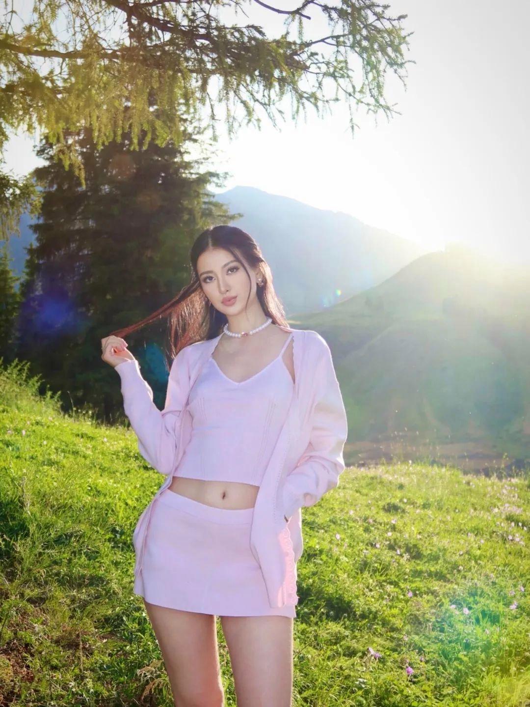 大自然拍照，几个小动作，拍照自然出片，好看又有生命力