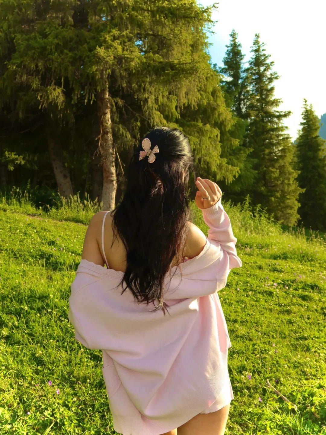 大自然拍照，几个小动作，拍照自然出片，好看又有生命力