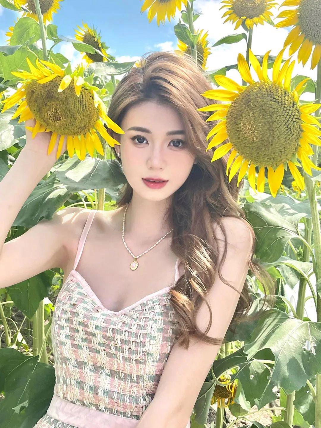 不做作不尴尬，向日葵这样拍，简单又好看，自然上镜有生命力