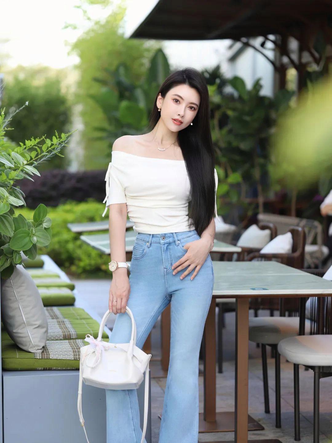 牛仔裤拍照,告别不自然,9个拍照动作,时尚漂亮显身材