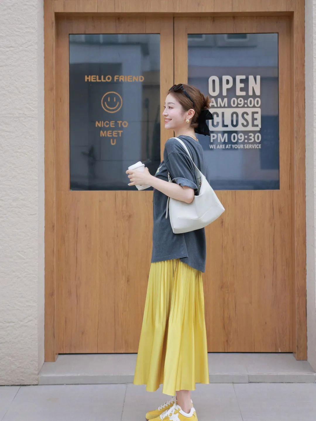 穿裙子拍照,这些动作,拍照自信漂亮,温柔大方、气质出片